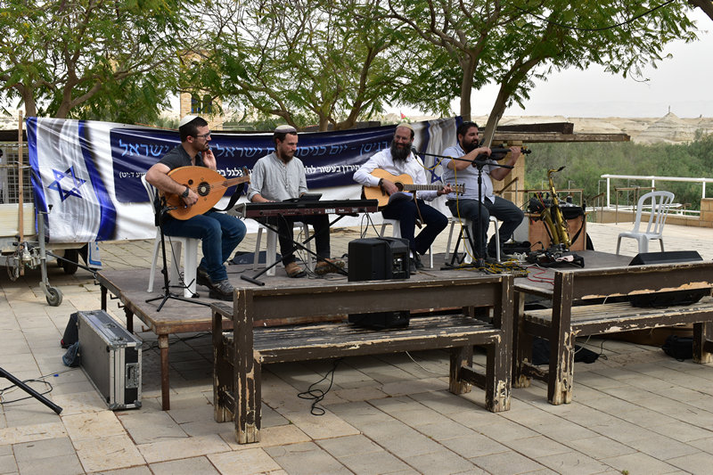הטקס באתר מעברות הירדן - ניגונים