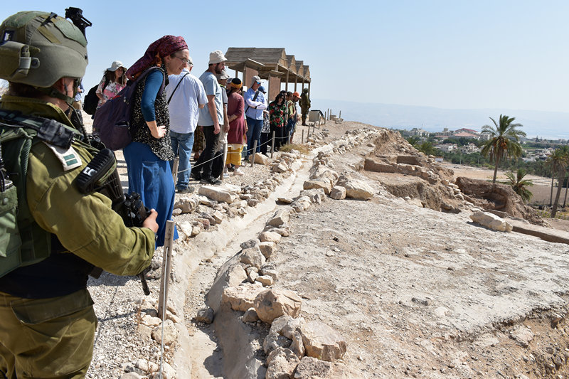 תל יריחו - החומות נבלעו